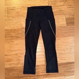 Lululemon Run Off Route Mid Rise Crop